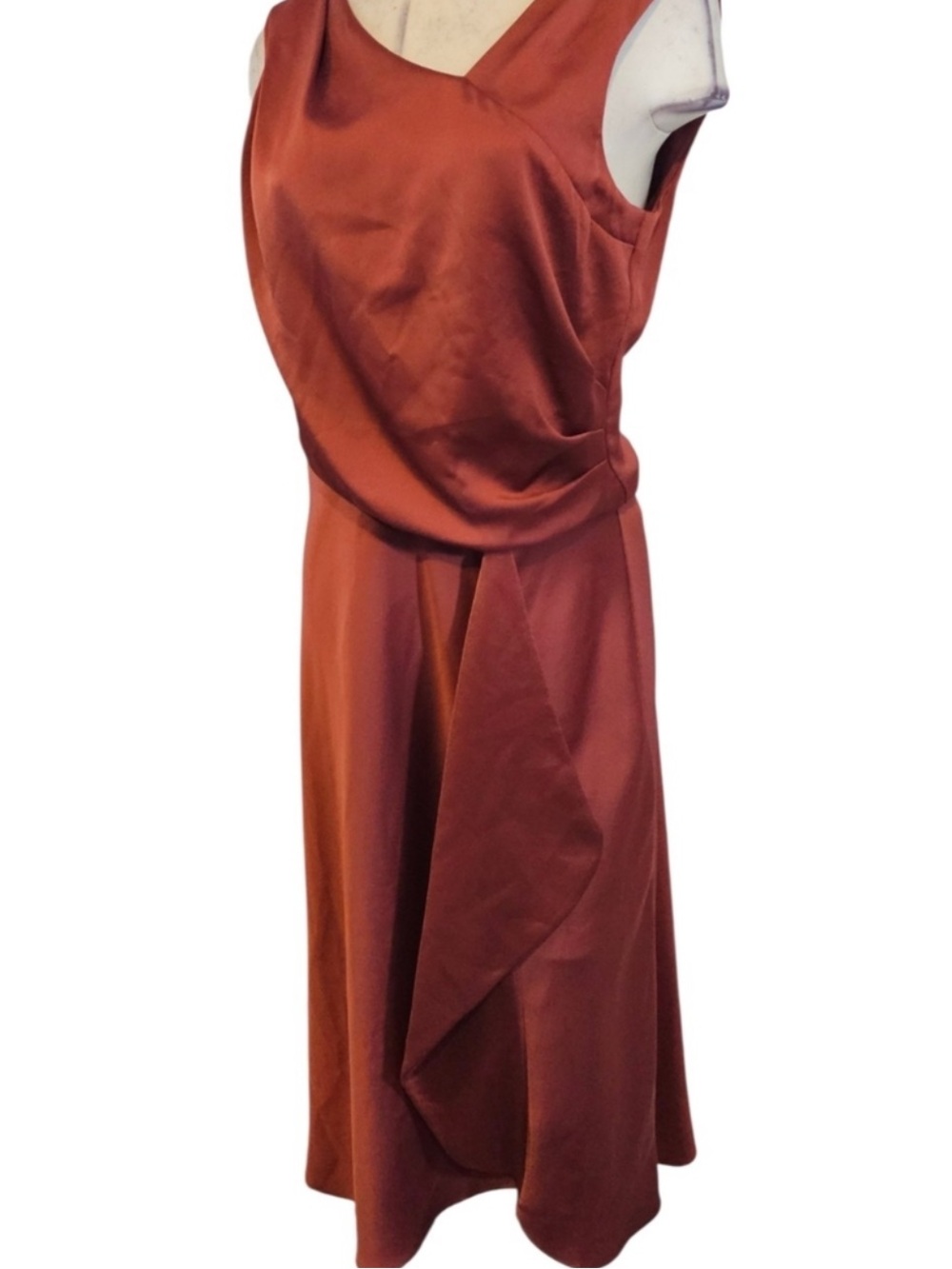 Just Taylor rust cocktail dress - Picture 3 of 3